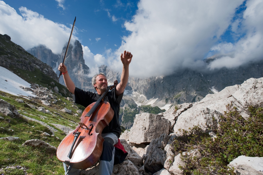 (c) I suoni delle Dolomiti - Val Rendena - Dolomiti di Brenta - Trekking Musicale